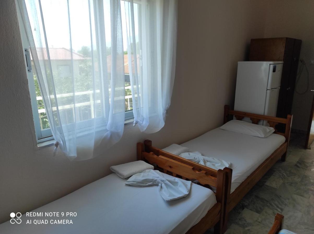 Golden Beach-Tsianis Apartments Néa Meságkala 外观 照片