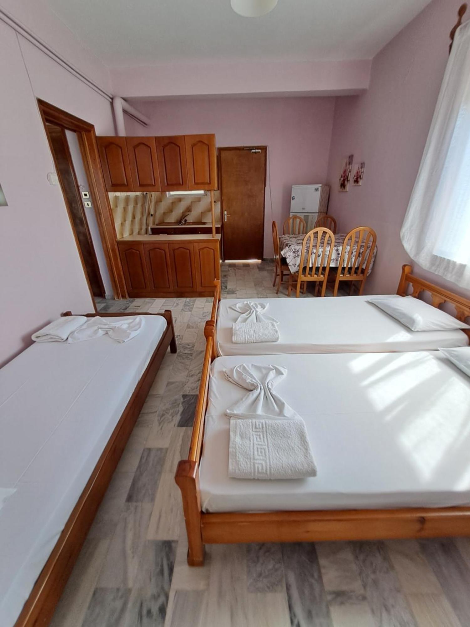 Golden Beach-Tsianis Apartments Néa Meságkala 外观 照片